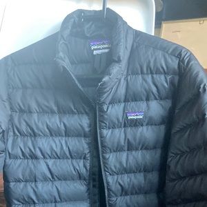 Patagonia mens xs black puffer